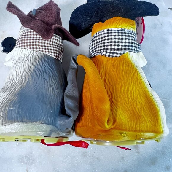 Vintage 2003 Gemmy Dancing Hamsters Cletis & Claude Musical Animated Banjos ** - Picture 11 of 11